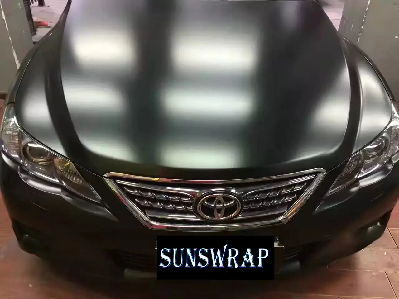 Satin Chrome Dark Green Vinyl Wrap Auto Car Sticker Decal Film Sheet Bubble Free Air Release Technology 5x59ft