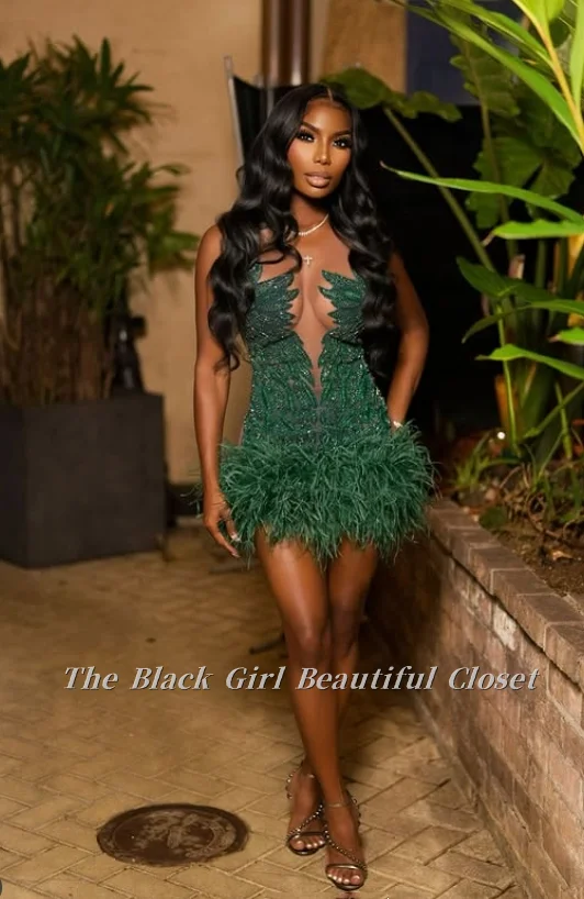 

Dark Green Gorgeous Round Neck Feather Prom Dresses Studded Beaded Sleeveless Tulle Mini Feather Hem Evening Dresses Black Girls