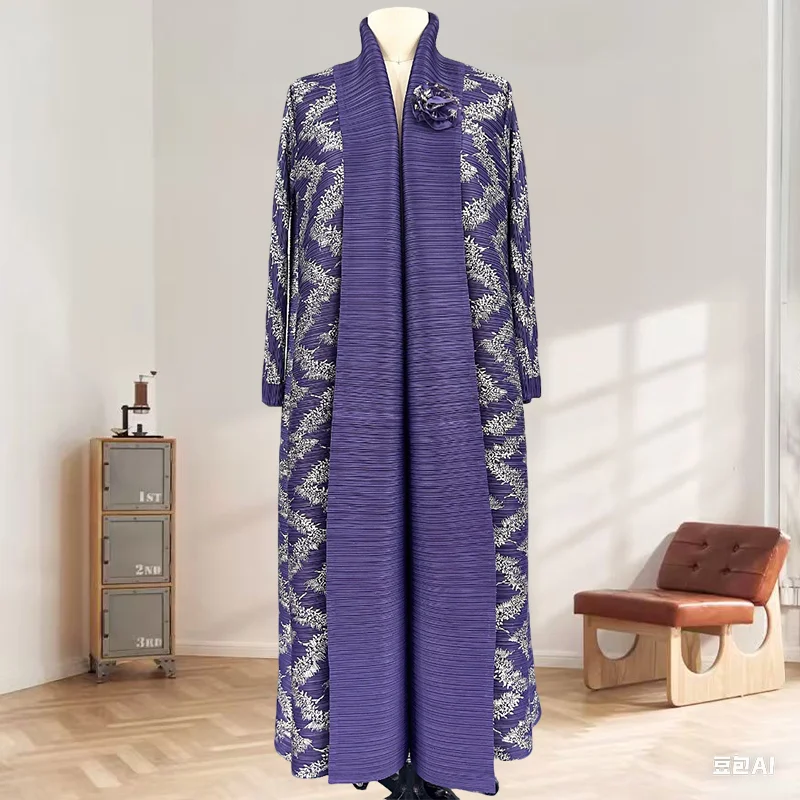 

Abaya Miyake Pleated Trench Coat Cape 2025 Summer New Arabic Women's Fold Robes Ironed Abaya Long Sleeve Pleat Coat Long