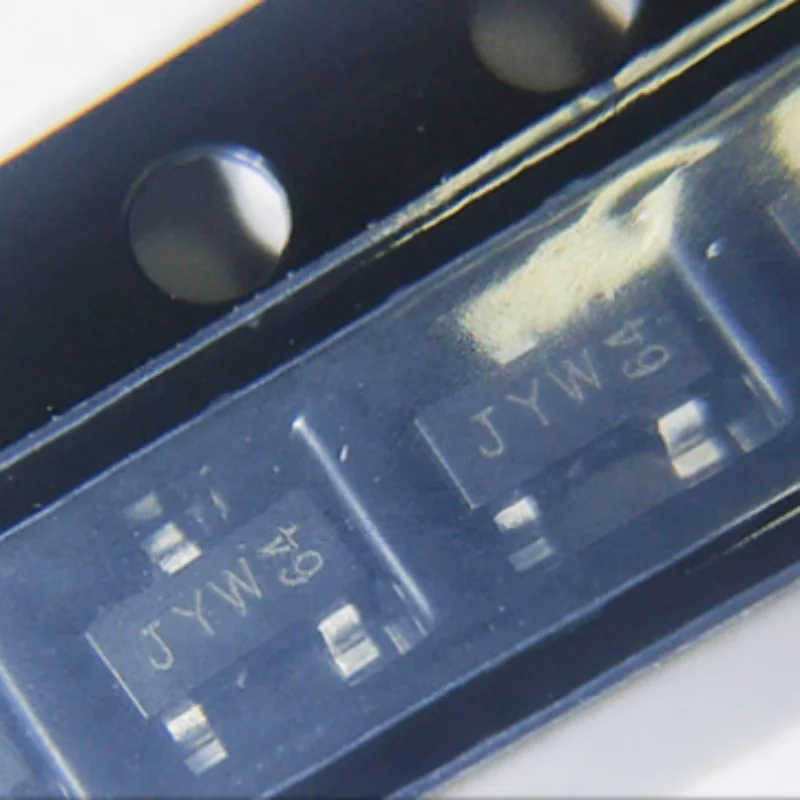 

10pcs/lot JYW BAV199,215 NEW Original Genuine Chip Packing 28-QFN