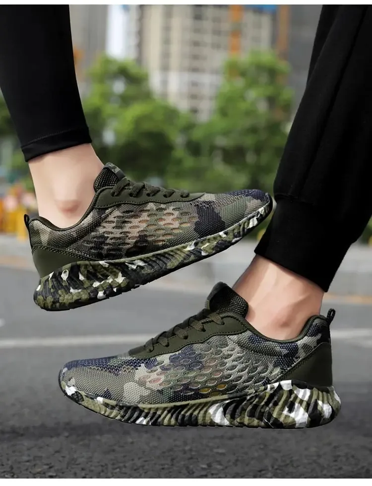 Scarpe in tessuto volante traspirante, scarpe da corsa mimetiche per uomo e donna, scarpe sportive per coppia, scarpe da corsa per allenamento militare