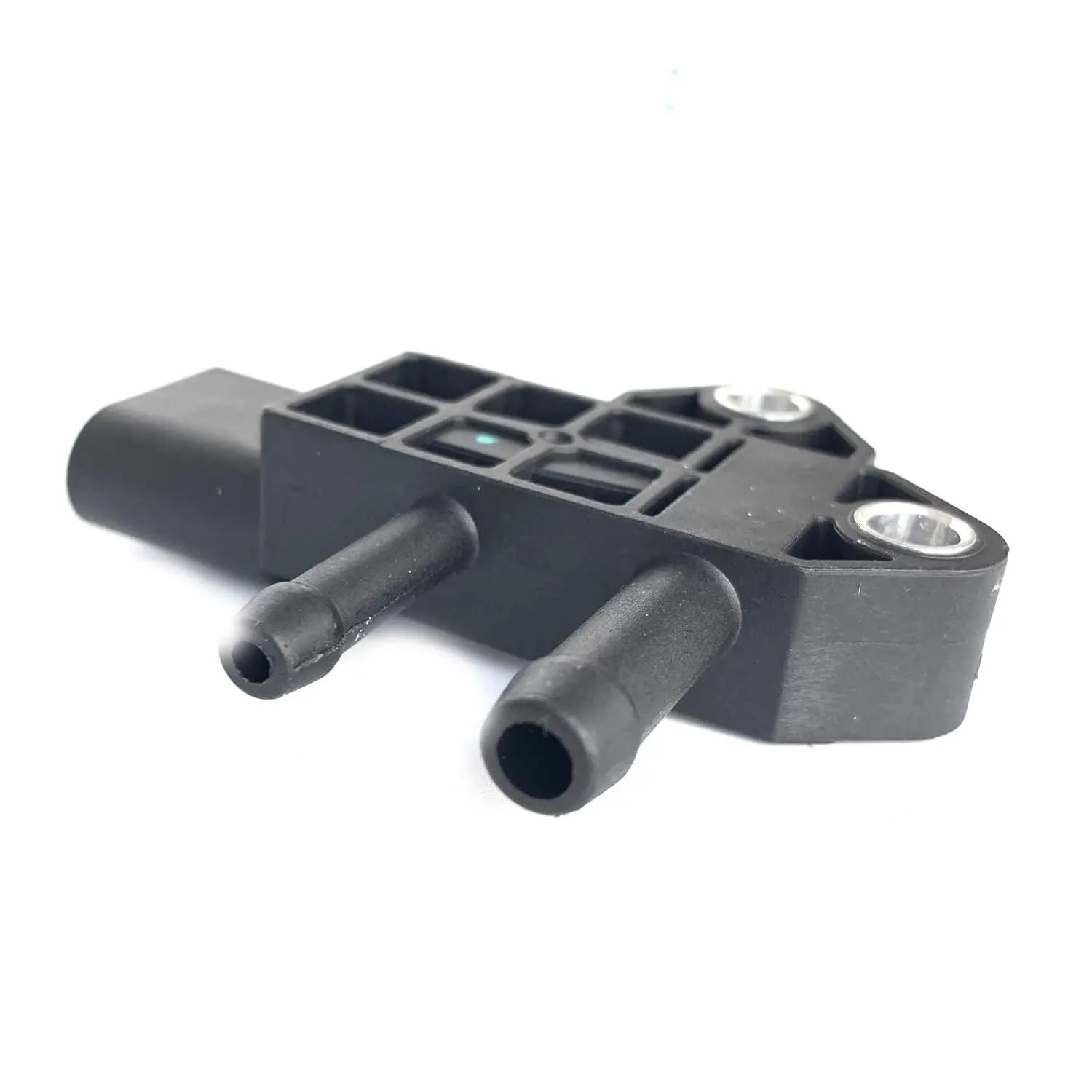 Original Exhaust Gas Differential Pressure Sensor Oem 1mpp2-6/15164124/121362 Fits For Weichai Cummin-s Jac High Quality