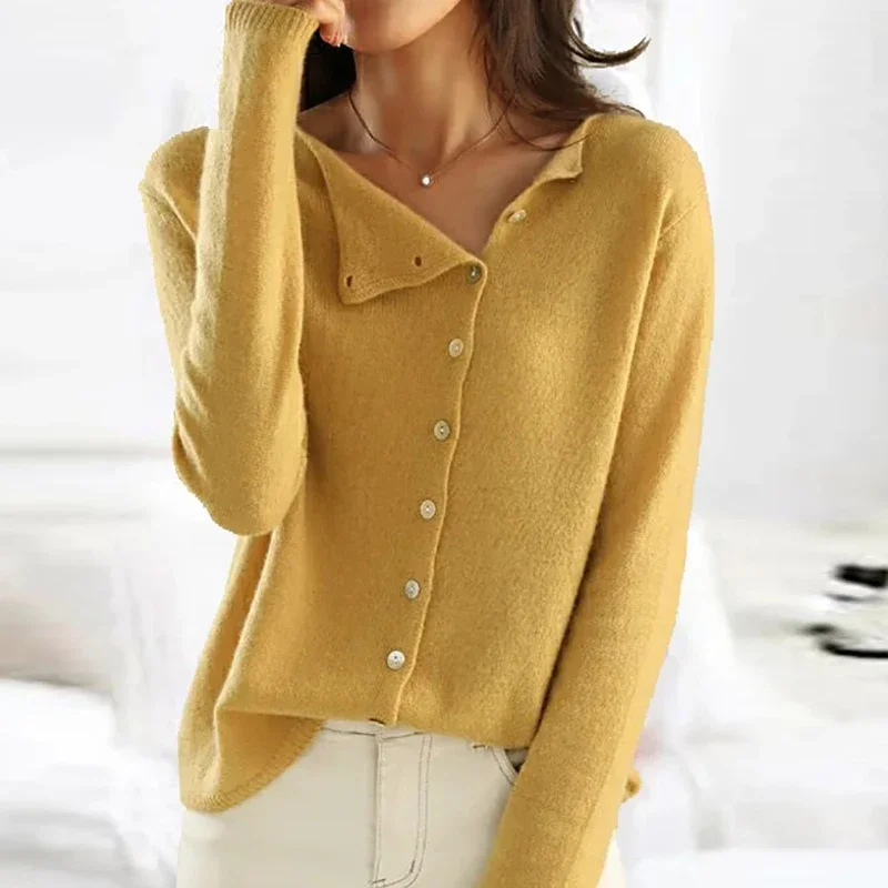 2023 Autumn Knitted Sweaters Vintage Single-breasted Cashmere Cardigan Women Loose Round Neck Thin Outer Wear Sweet Small Coat