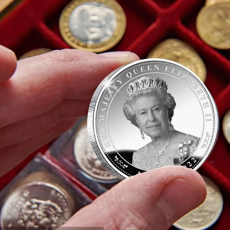 Commemorative Coin Exquisite Collectible Queen Elizabeth II Coin Beautiful Queen Souvenir Coin Collection Her Majesty Queen