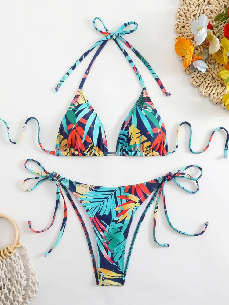 

Женский купальник бикини, новинка 2025 года, зеленый комплект бикини с лямкой на шее, сексуальный купальник на шнуровке, летний купальник из 2 предметов, пляжная одежда, женский купальный костюм