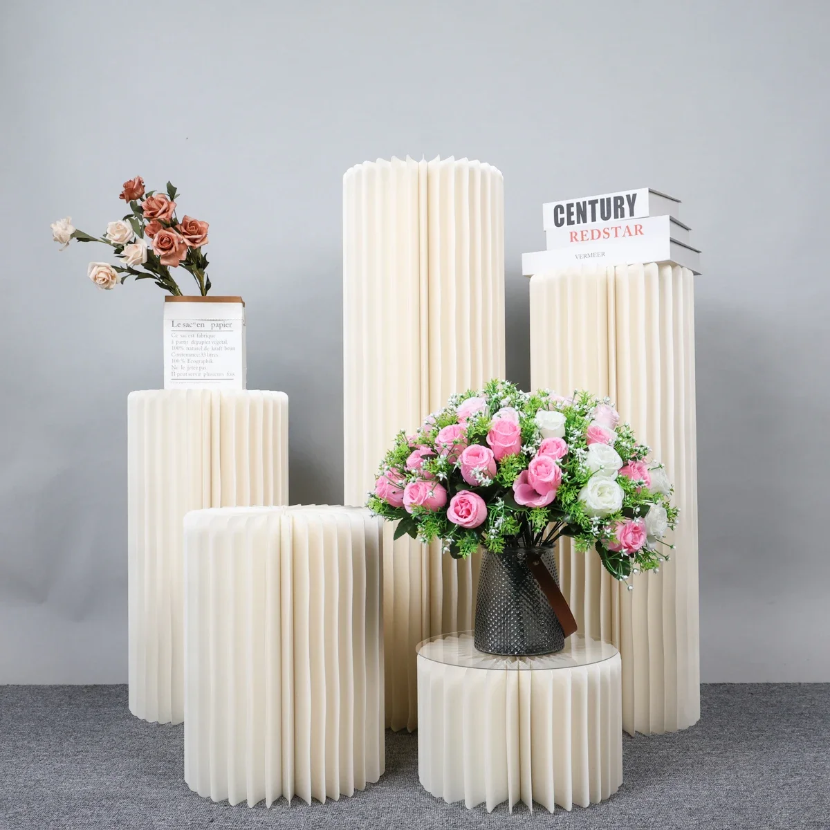 Round Foldable Cardboard Display Columns Stand Cylinder Cake Dessert Tables for Party Wedding Birthday Backdrop Decorations