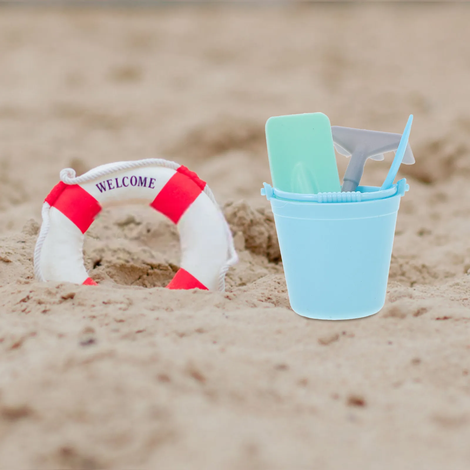 

Набор из 3 мини-инструментов для детских игр на пляже и в саду: маленькое ведерко, лопатка, грабли, лейка для строительства песочных замков, игр в песочнице и копания на улице