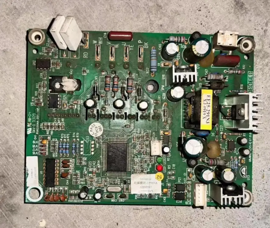 

Б/у модуль платы управления вентилятором Gree 302210057 DY82A 32210112 DY805A 32210111 DY805 GRJW82-E