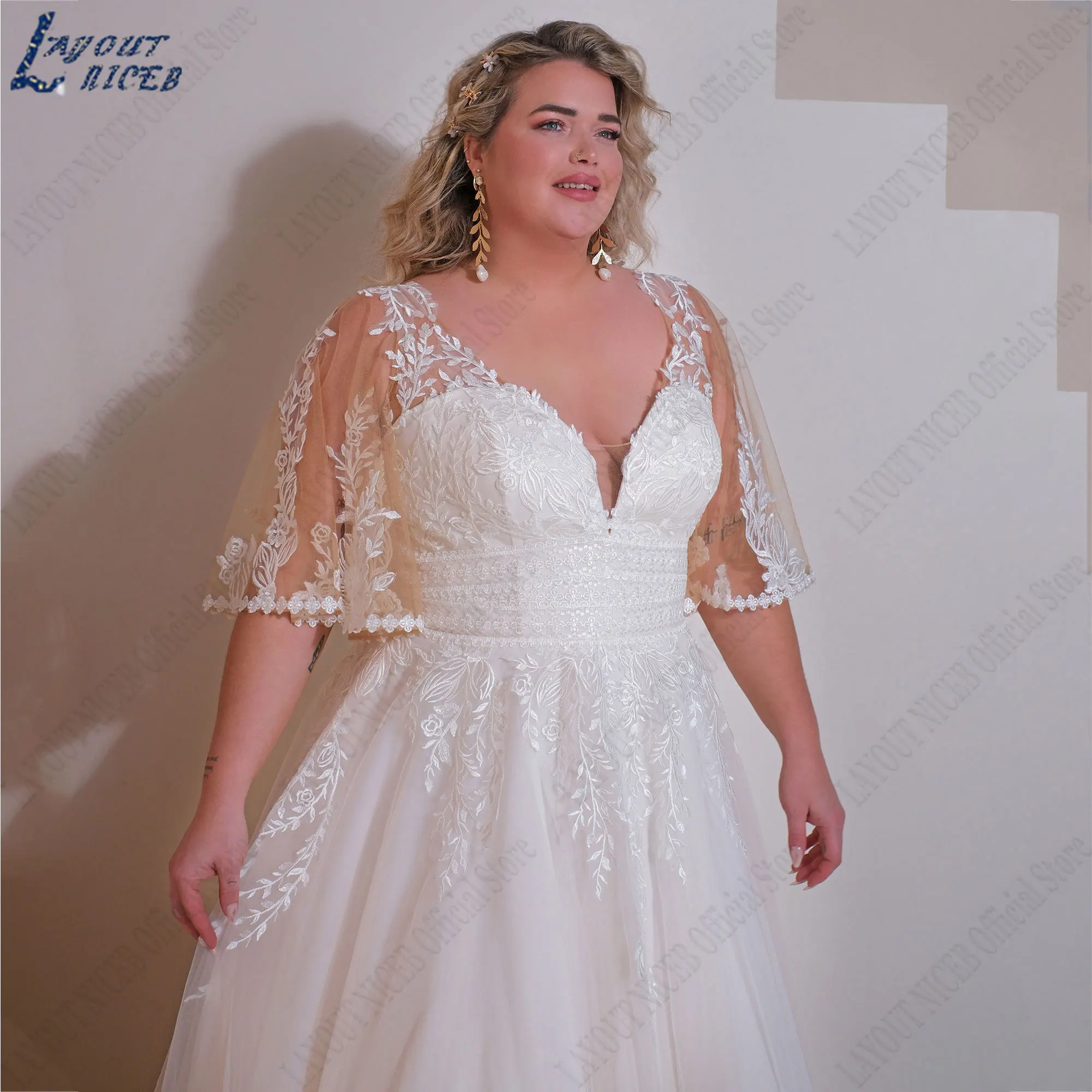 LAYOUT NICEB Plus Size Apliques Vestidos de casamento Metade Batwing Mangas Vestidos de noiva Backless A-Line Tulle vestidos de novia 2024LAYOUT NICEB Plus Size Appliques Vestidos de Noiva Meia Batwing Mangas Vestidos