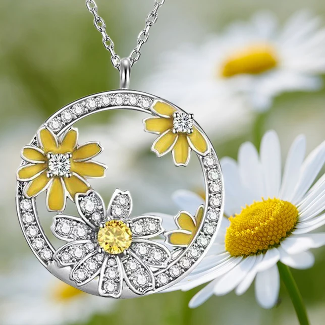 Fashion Daisy Necklace for Women Topaz Crystal Pendant Summer Wild Romance Valentine\'s Day Anniversary Gift Birthday Jewelry