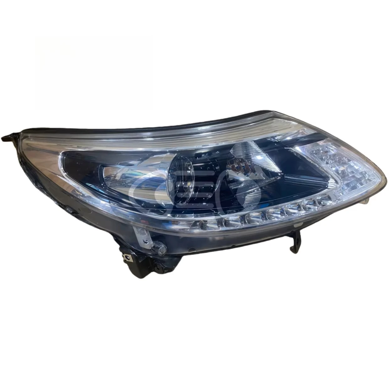 

Комплект фар для Renault Latitude, совместимый, оригинальный, б/у, полностью функциональный, в идеальном состоянии, без дефектов, с зеркальной поверхностью