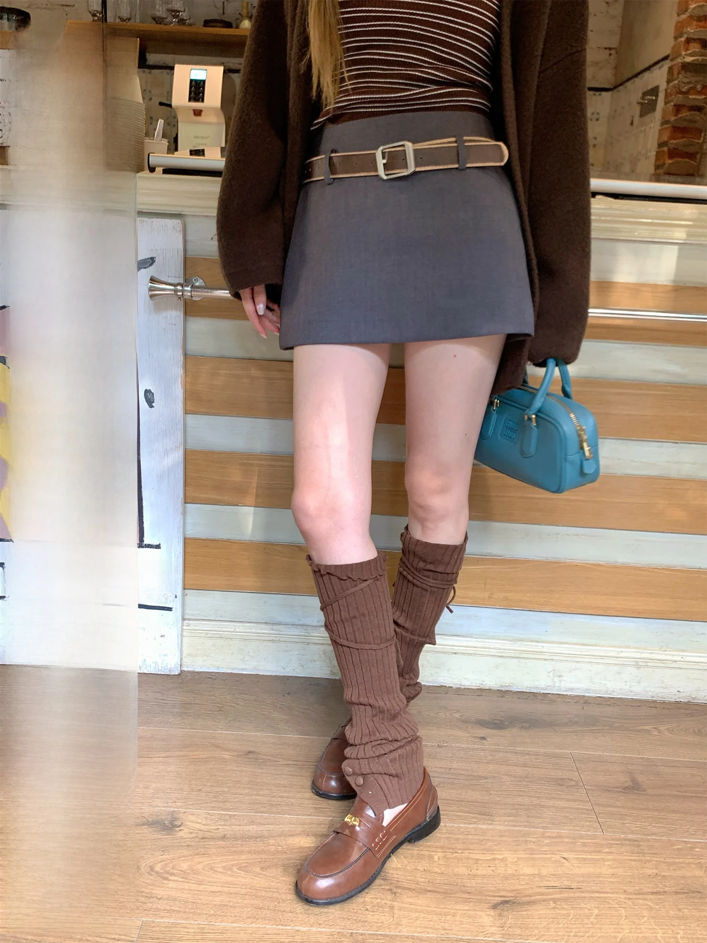 

Женская юбка-трапеция с высокой талией, удлиняющая ноги, новинка 2025 года, для повседневной носки и офиса