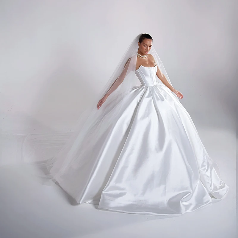 Eightree Princess Long A-Line Wedding Dresses Strapless Sweep Train Bridal Dress Elegant Satin Wedding Ball Prom Gown Customized