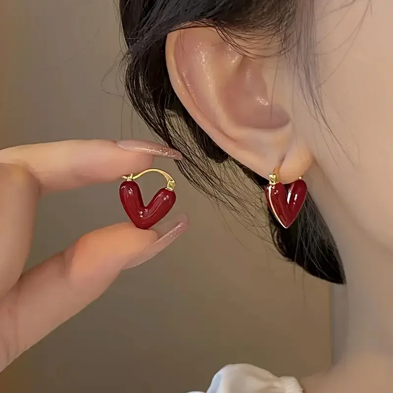 Derretido Red Heart Drop Dangle Brincos, Dia dos Namorados Ear Acessórios, Punk Personalidade Presente