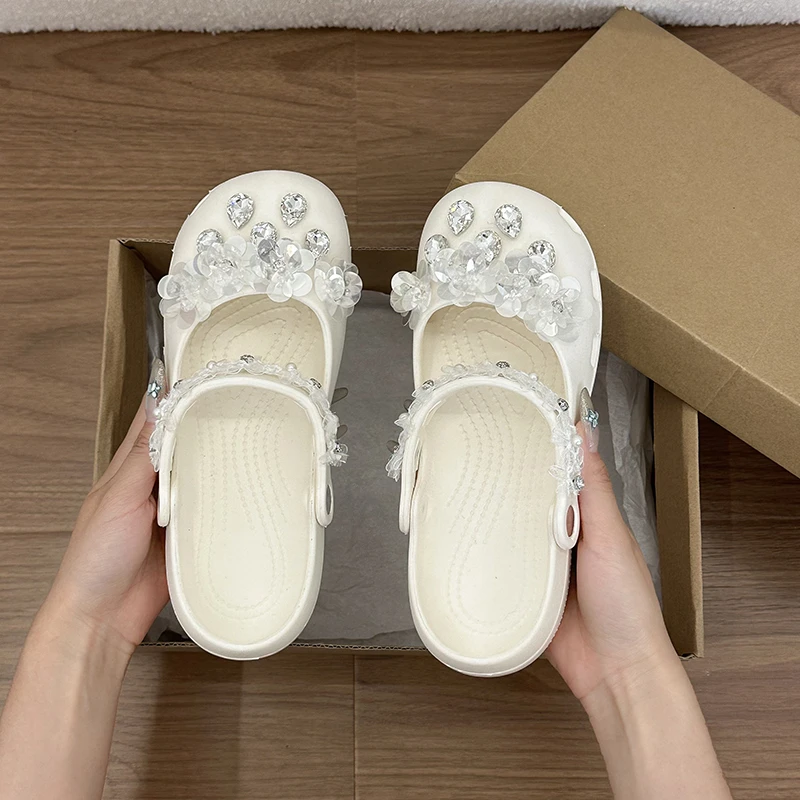 

Thick-soled, High-top Half-heeled Sandals for Women, Suitable for Wearing Outside, To Enhance Height and For Beach Use.
