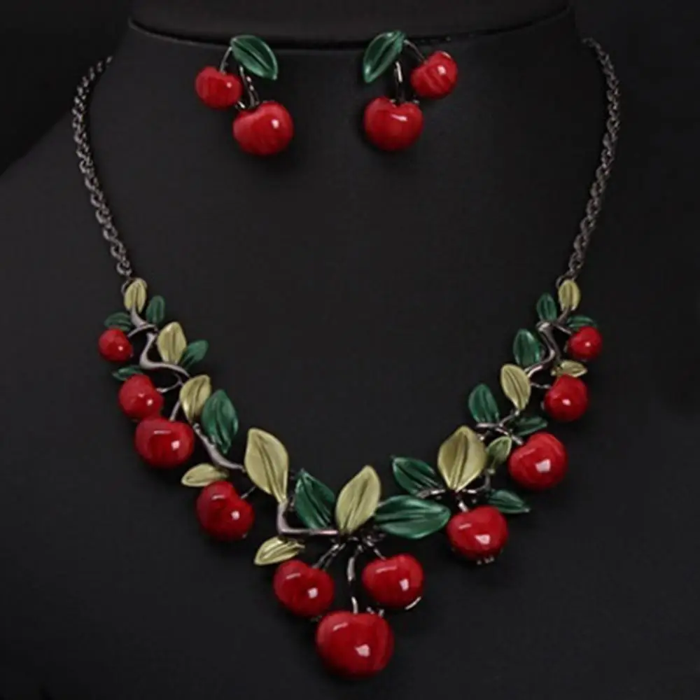 1 Set Jewelry Set for Women Vintage Red Cherry Fruit Jewelry Set Chic Bridal Necklace Earrings Gift Bridal Decoration Luxury