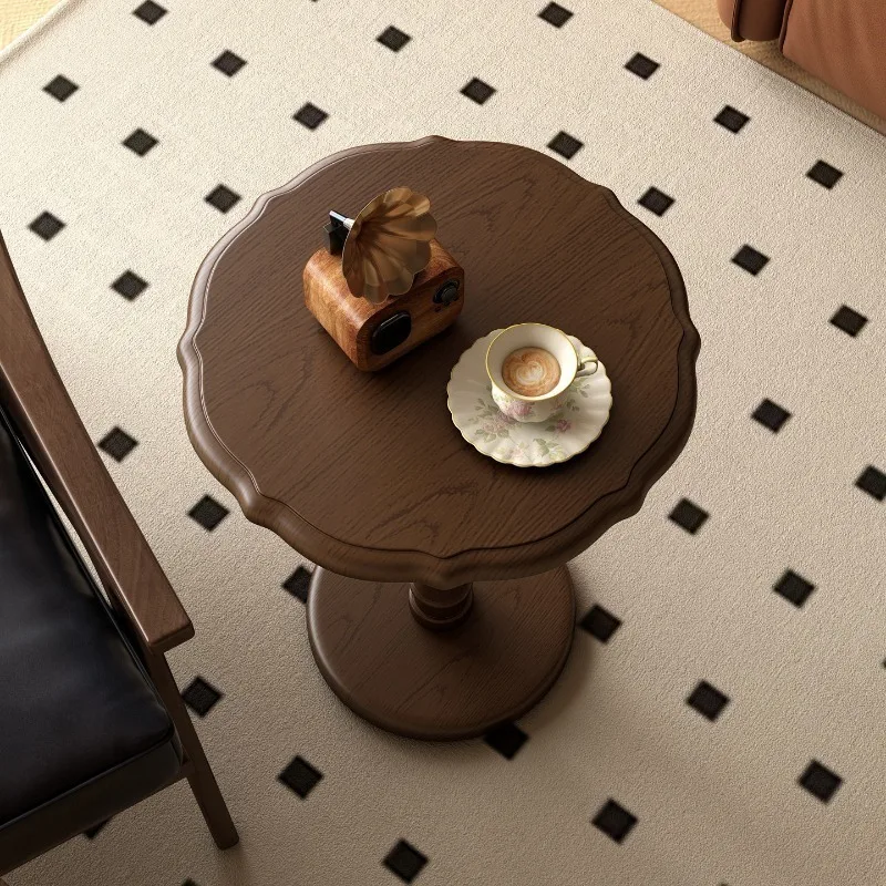 

Французский ретро-стиль, с декоративным краем в виде лотоса, несколько предметов из массива дерева с закругленными углами, дизайнерская мебель для дома.