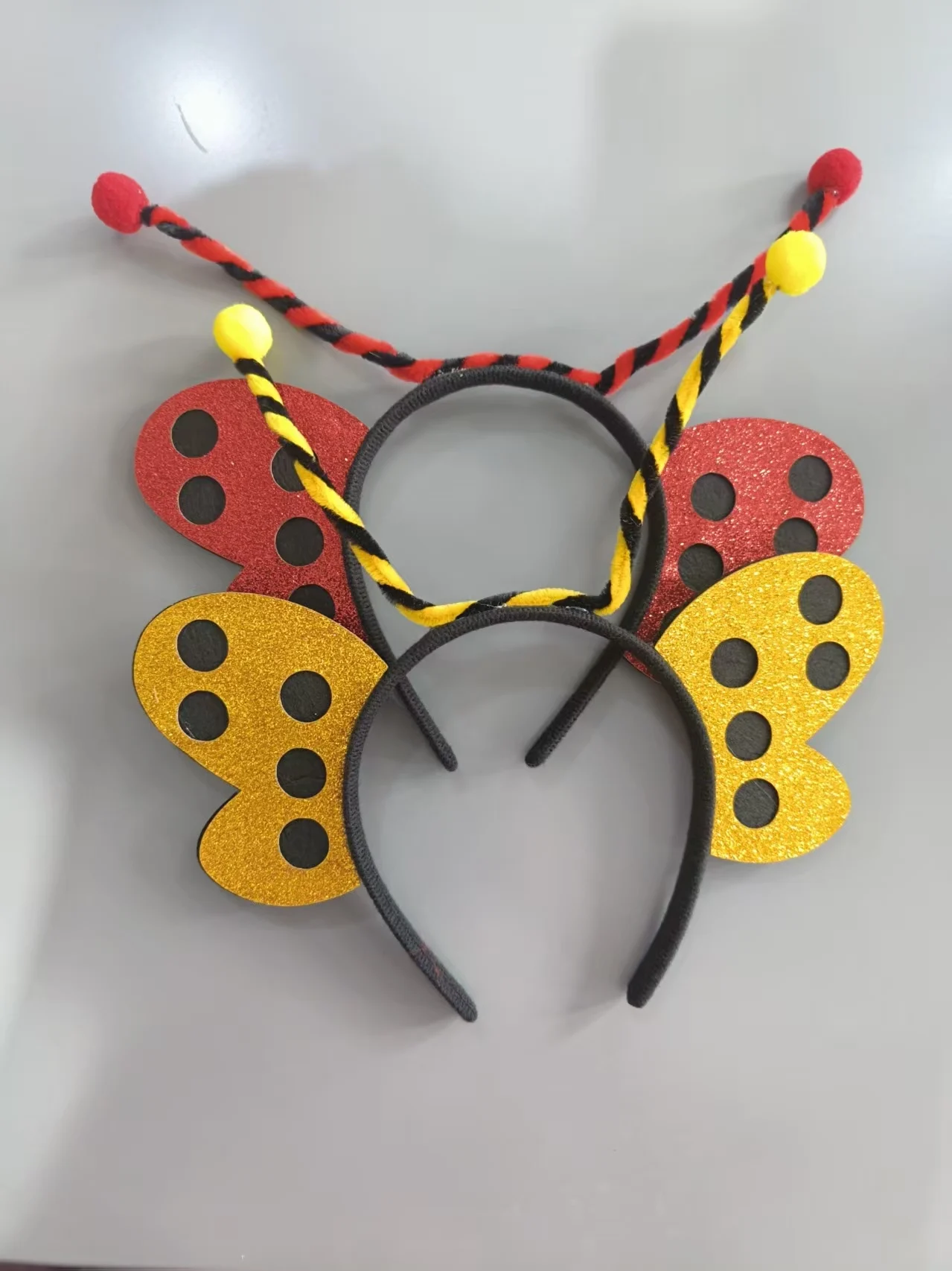 1/2 ชิ้นแฟชั่น Ladybug - ที่คาดผมรูปสําหรับผู้หญิงสาวปาร์ตี้อุปกรณ์เสริมผม