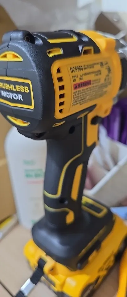 Dewalt DCF880 Cordless Electric Brushless Wrench Impact LED Light 3250RPM 205N.m Wireless Power Tool for Home Improveme photo review
