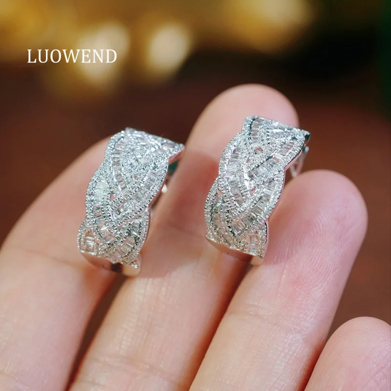 LUOWEND, pendientes de oro blanco de 18 quilates, 100 % auténticos, para mujer, de estilo romántico, con un diamante natural de 0,80 quilates, pendientes de aro, joyería elegante para fiestas.