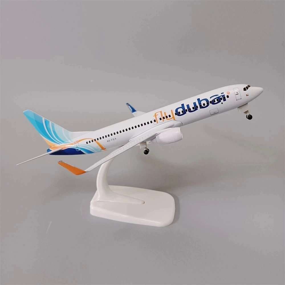 20cm Alloy Metal Air Fly Dubai Airlines B737 Diecast Airplane Model Dubai Boeing 737-800 Airways Plane Model Aircraft w Wheels