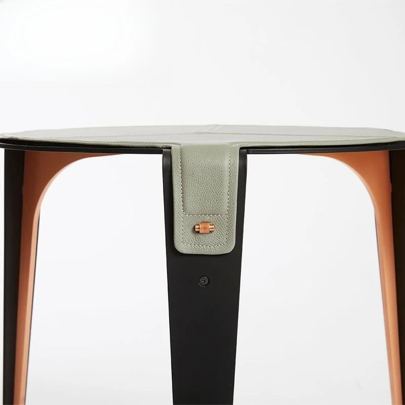 Nordic modern simple round bracket coffee table stainless steel saddle leather metal bedroom corner table
