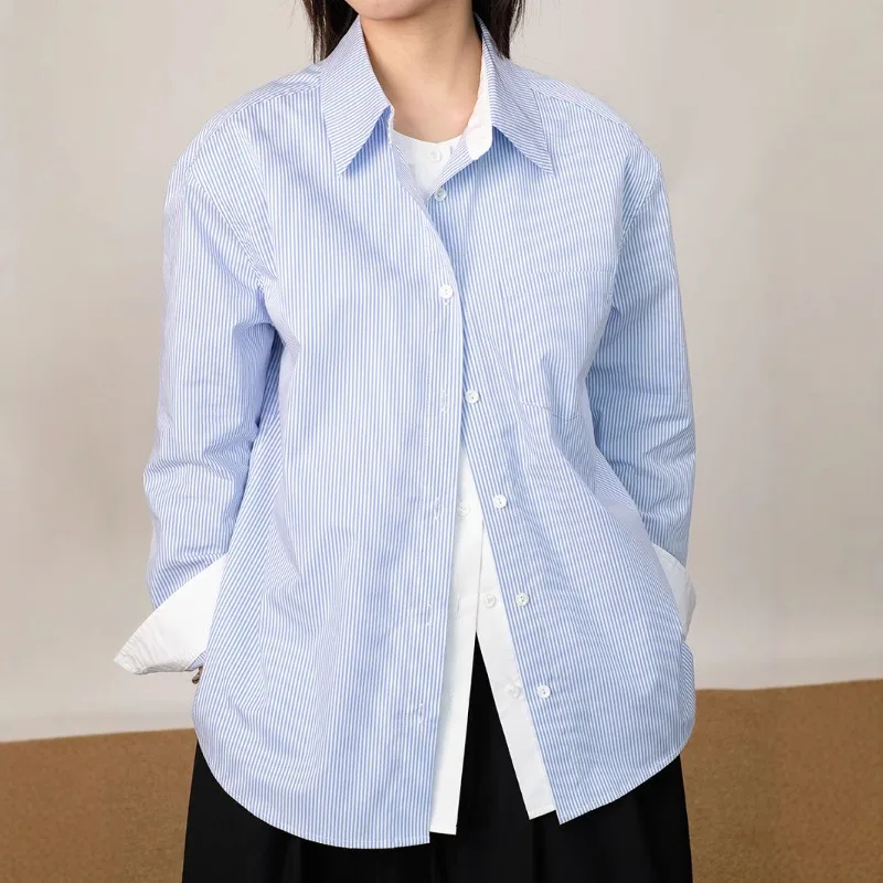 春夏コットンルーズフェイクツーピース青と白のストライプのコントラストシャツ絶妙なデザイン長袖トップ