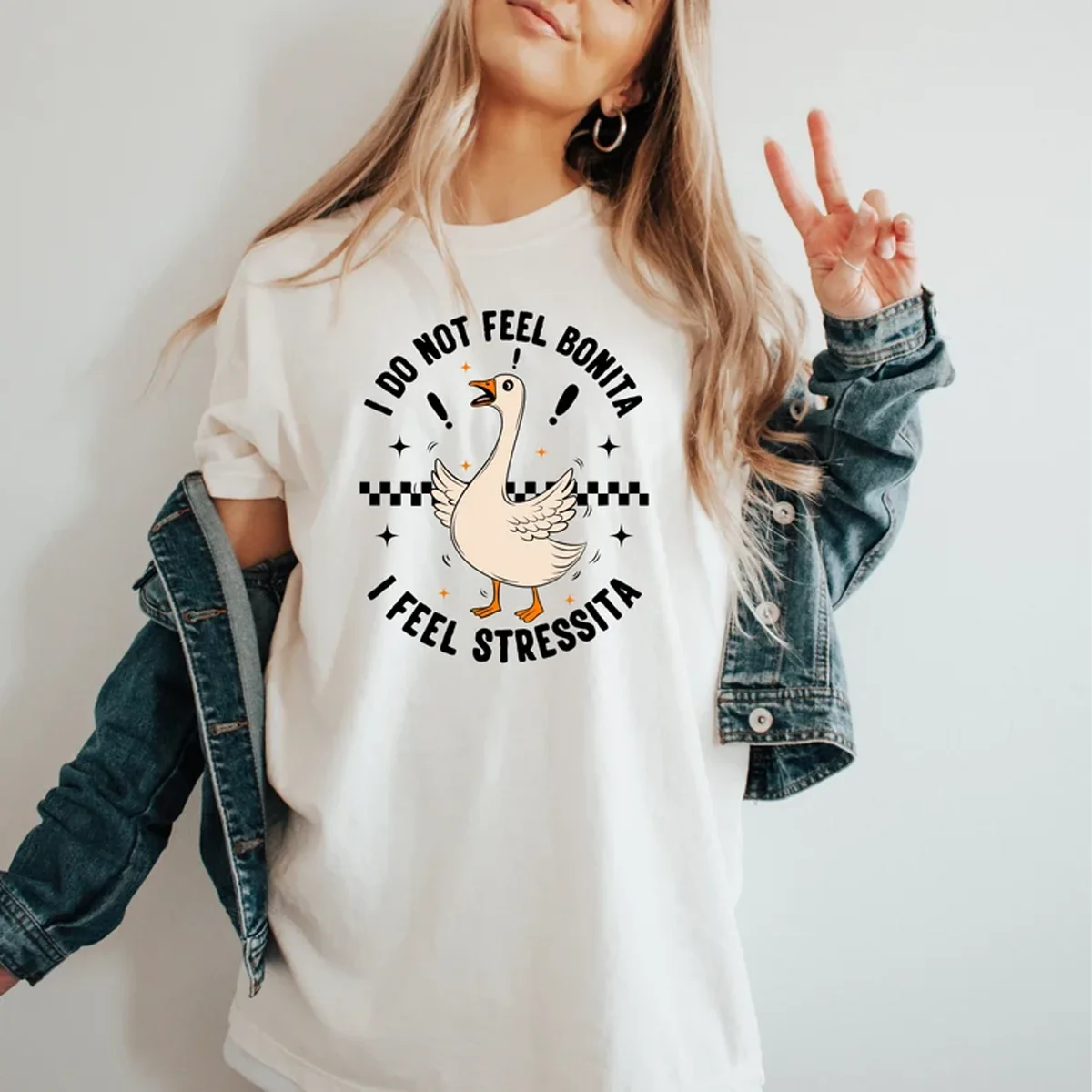 i Do Not Feel Bonita i Feel Stressita t-Shirt Funny Goose Shirt Funny Graphic Tee Women Anxiety t-Shirt Animal Love Shirt