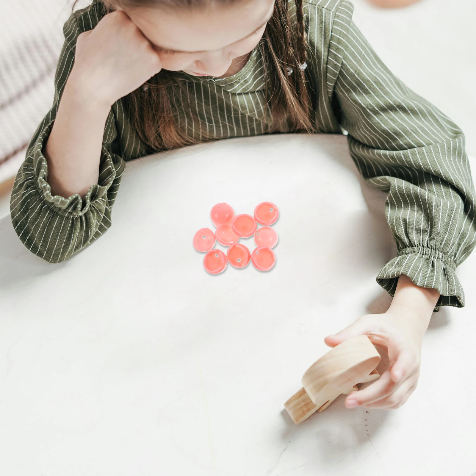 

30 pcs Mini Creative Decoration Diy Prizes Party Games Portable Fun Fillable Plastic Balls Claw Refills Gumball Machine