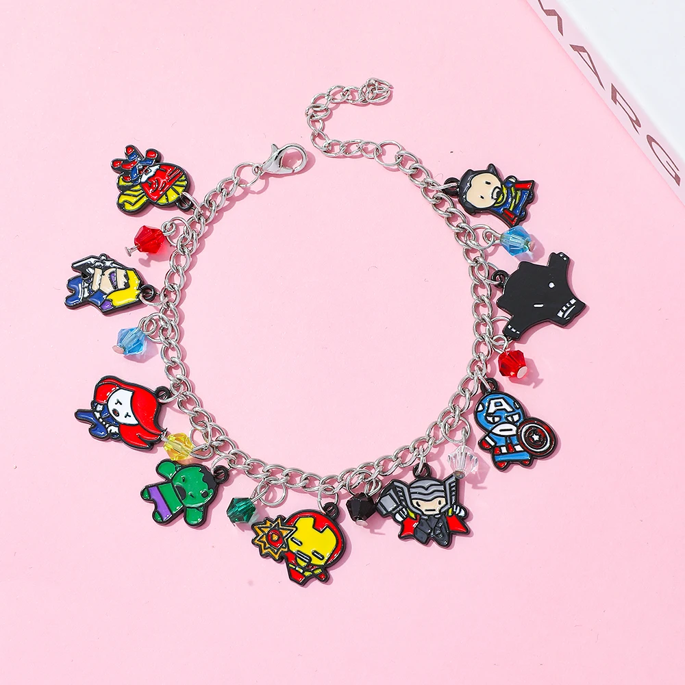 Marvel Comic Superhero Classic Figure Q-รุ่นสร้อยข้อมือหล่อ Marvel เคลือบอุปกรณ์เสริมสําหรับพัดลมบุคลิกภาพของเล่นของขวัญ