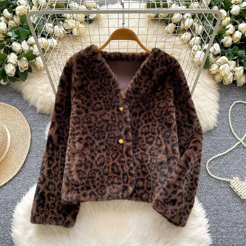 

Winter Leopard Fur Coat V Neck Long Sleeve Button Luxury Thicken Jacket Ladies Autumn Fashion Streetwear Warm Overcoat