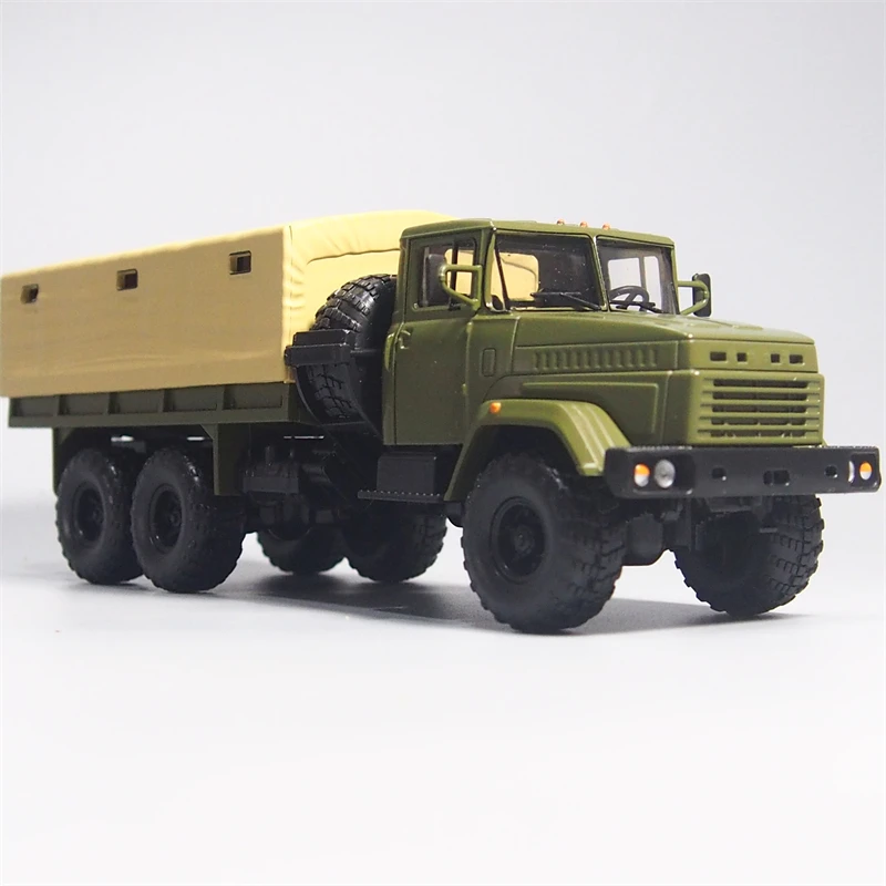 1: 43 Ukraine K6322 heavy transport truck model  Alloy simulation vehicle model