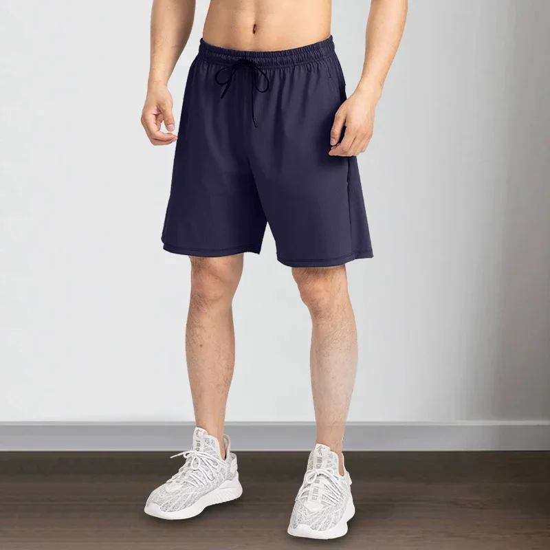 

Ice Silk sporty casual shorts, ice-like breathable, highly elastic and quick-drying.