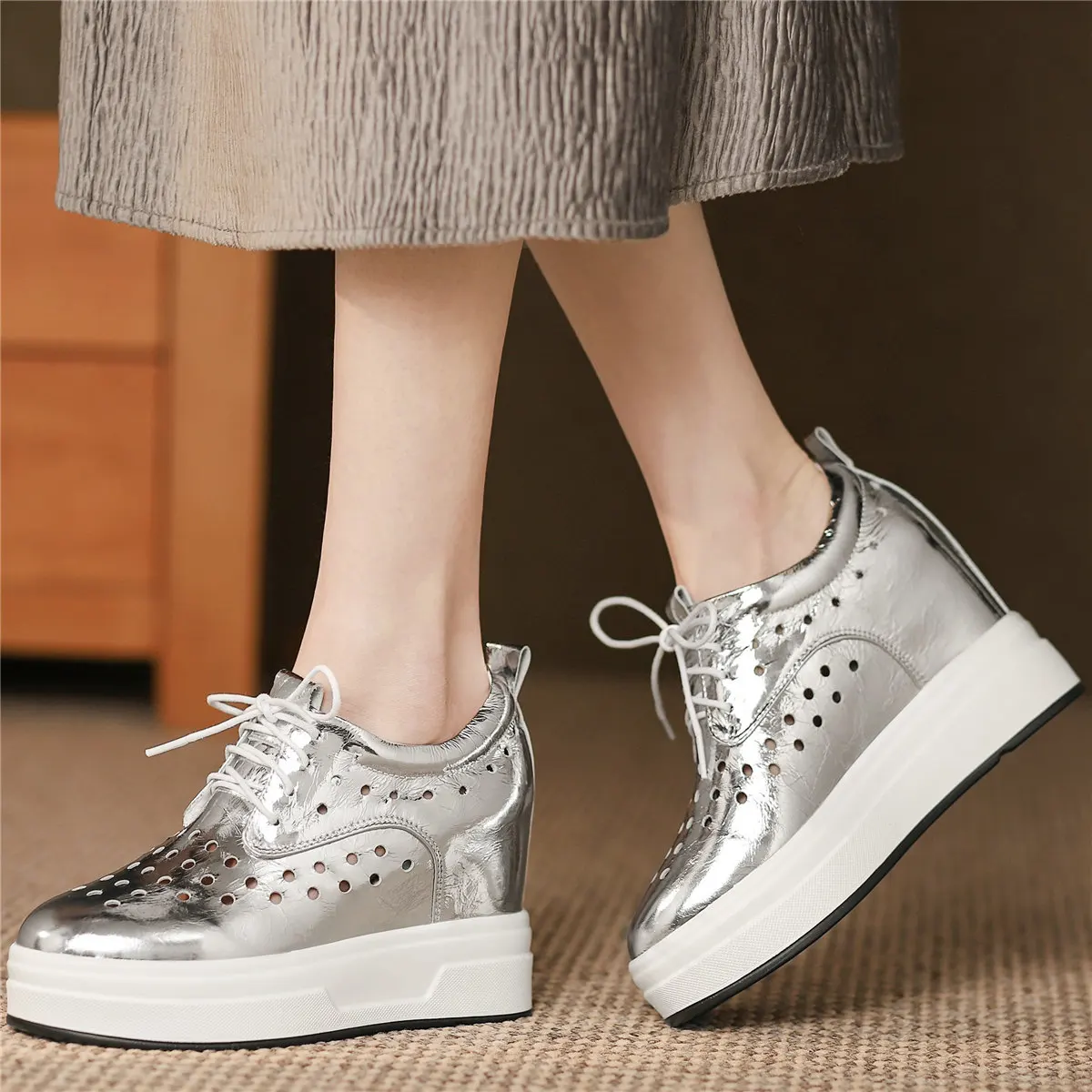 

Summer Fashion Sneakers Women Lace Up Genuine Leather Wedges High Heel Ankle Boots Female Round Toe Platform Pumps Casual Shoes