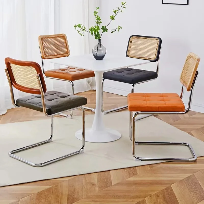 High-quality Originality Light Luxury Trendy European Dining Chairs Nordic Ultralight Vanity Modern Luxury Kitchen Furniture