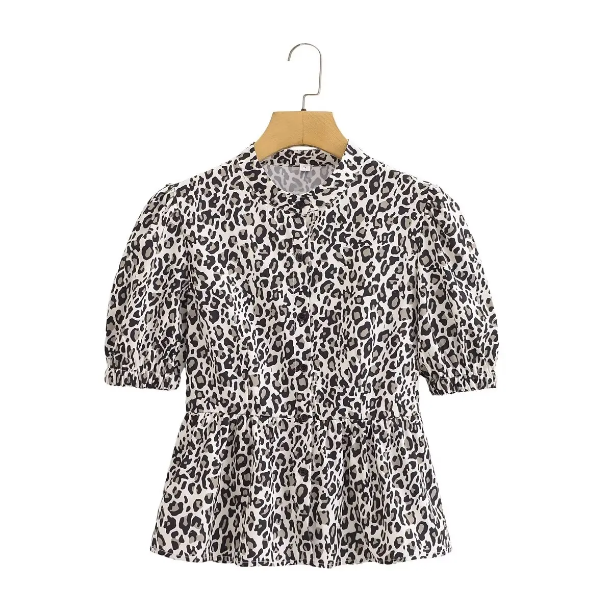 

TRAFZA 2024 Woman's Fashion Casual Shirts Leopard Print O-Neck Half Sleeves Single Breasted Tops Summer Blouses Women Trendy