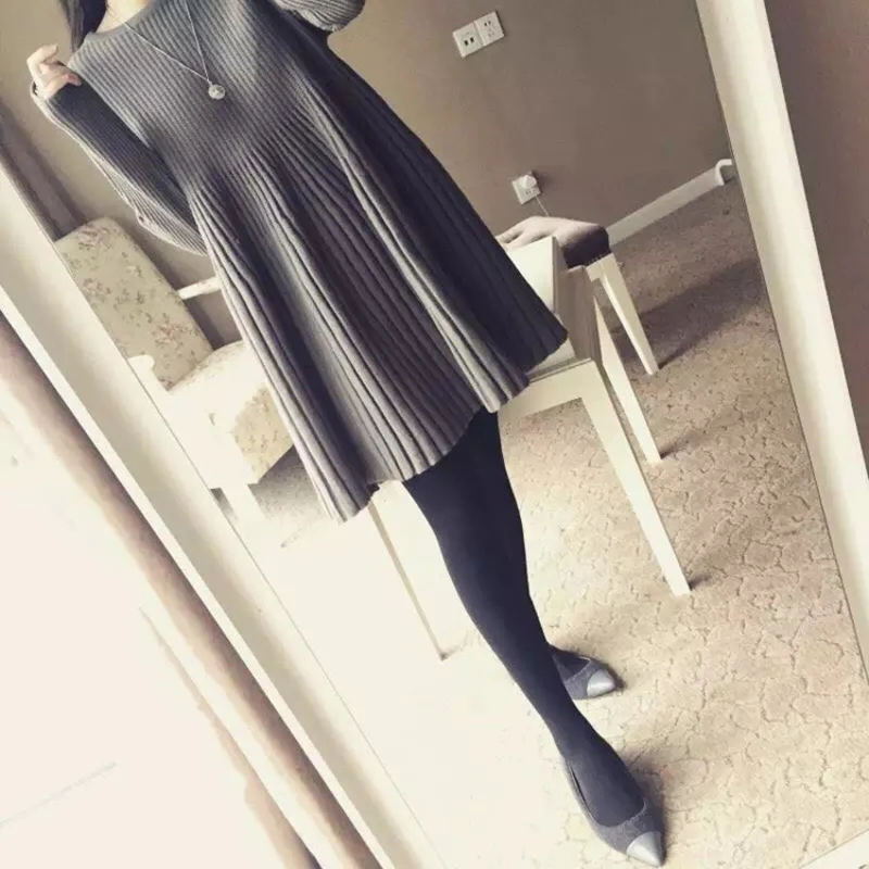 الخريف والشتاء جديد المتوسطة والطويلة المرأة طويلة الأكمام محبوك فستان بلوزة كاجوال مطوي رقيق ألف كلمة سترة فستان