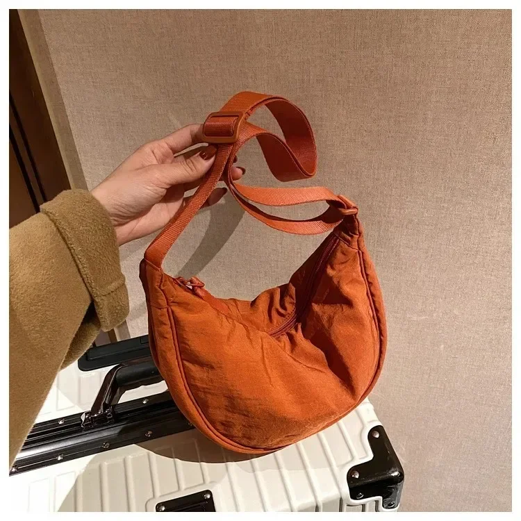 

Stylish Casual Nylon Hobos Shoulder Bag for Women Large Capacity Crossbody Tote Travel Shopper Bag Female Purses 2024