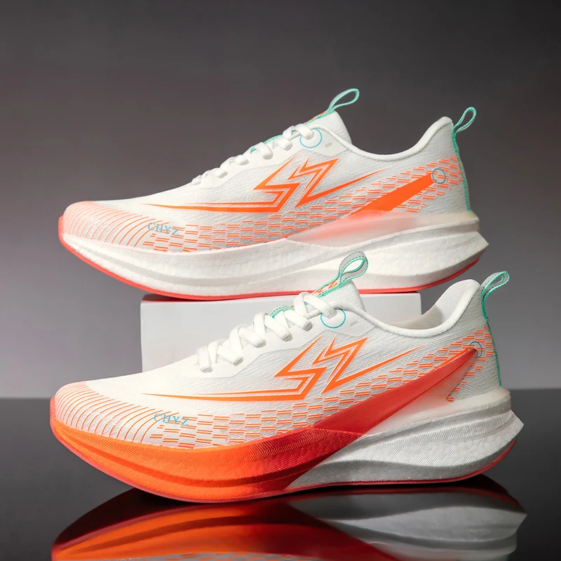 New Breathable Running Shoes for Men and Women Fashion Casual Sports Shoes Light Outdoor Marathon Training Running Shoes 45