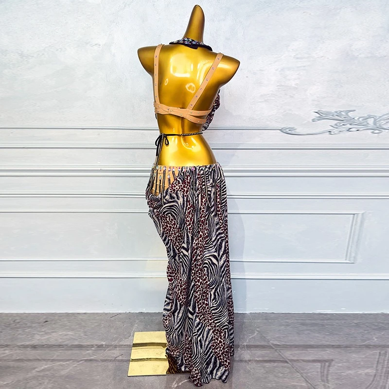 op maat gemaakte buikdanskostuum prestatiekostuum dames nieuwe set Oosterse dans oefenjurk dames exotische danskleding luipaard