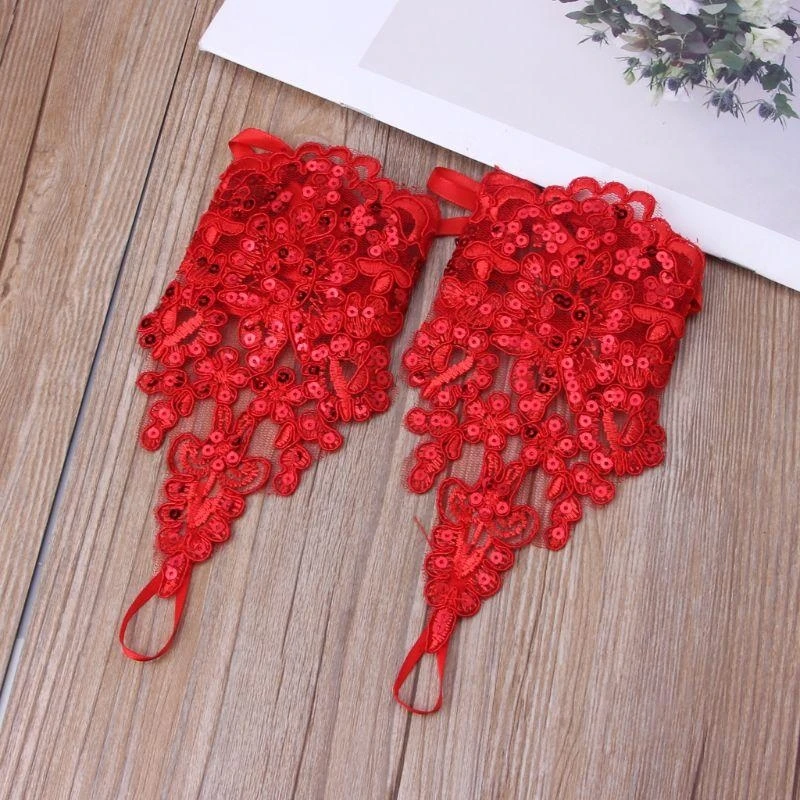 

Hollow Embroidery Gloves Flower Faux Pearl Bridal Wedding Gloves Girl Wedding