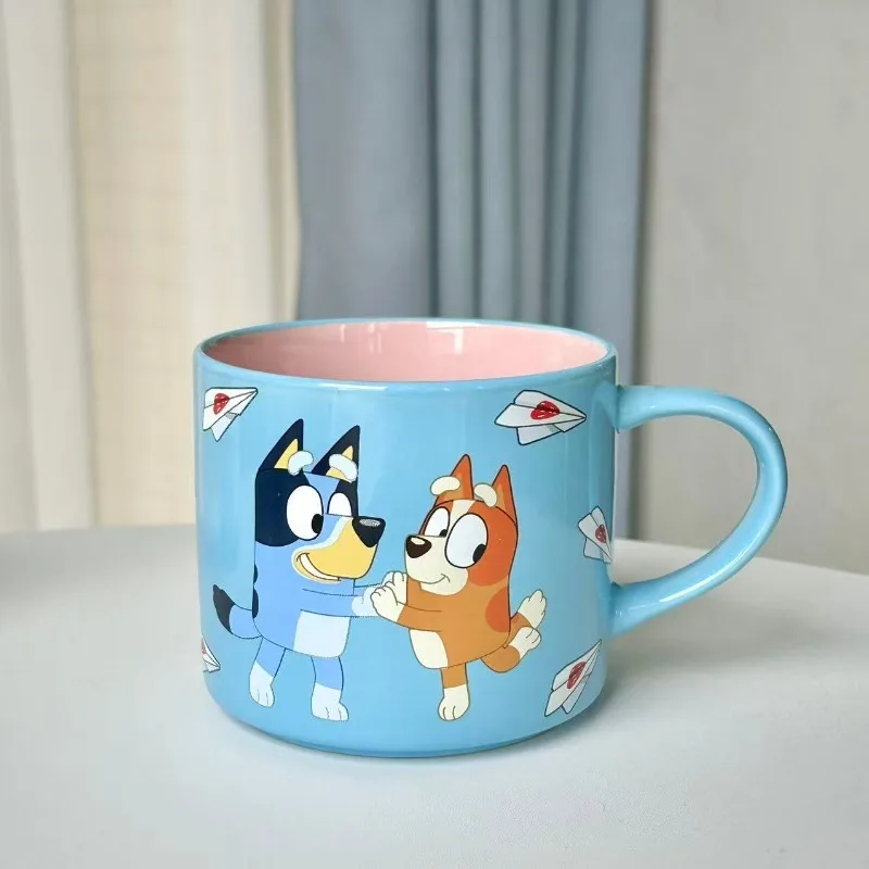 

Керамическая кружка Bluey с мультяшным дизайном, 450 мл, с милым изображением собаки, для дома, для молока, воды, кофе, большая емкость