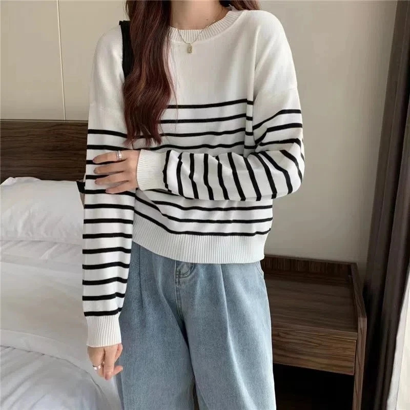 New Women Autumn Winter Clothes Solid Round Neck Sweater Jumper Long-sleeved stripe Knitted Pullovers Shirt Female Tops