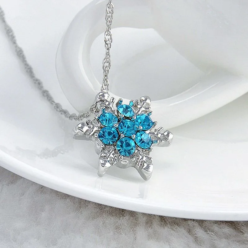 Frozen Elsa Peripheral Movies Creative Snowflake Shape Necklace Crystal Pendant Accessories Girls’ High-Looking Birthday Gift