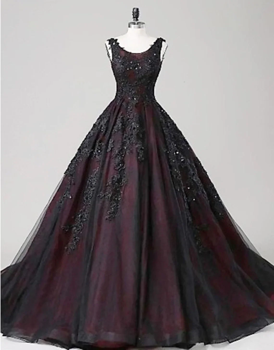 Cổ Điển Sang Trọng Burgundy Và Đen Gothic Wedding Dress Bridal Gown Với Corset Vạt Áo Beading 2022 Ren Cô Dâu Trang Phục Chính Thức Mặc