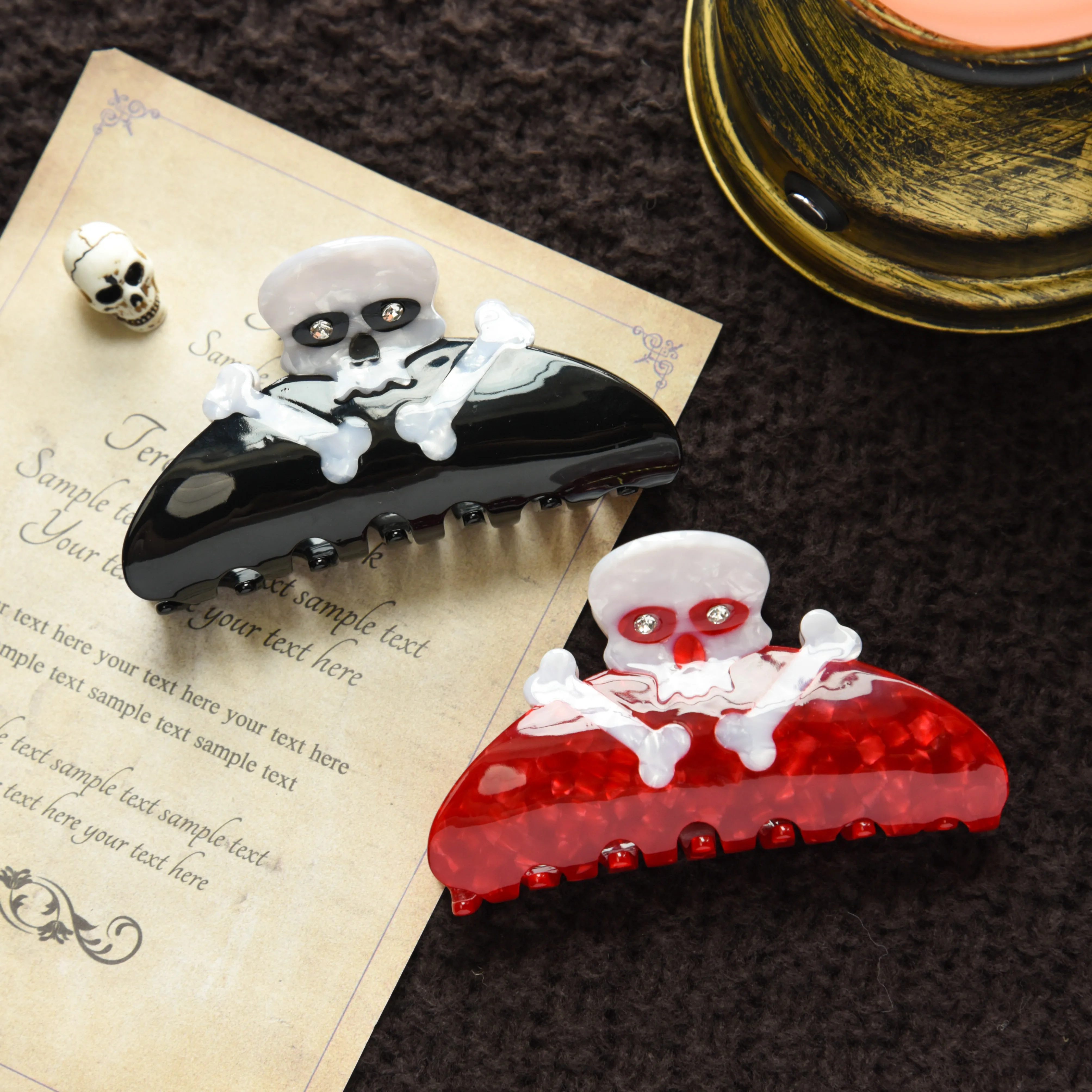 

New Red Black Skull Hair Claws Halloween Horror Series Claw Clips Trendy Acetate Crab Hair Clips Hair Accessories for Women Girl