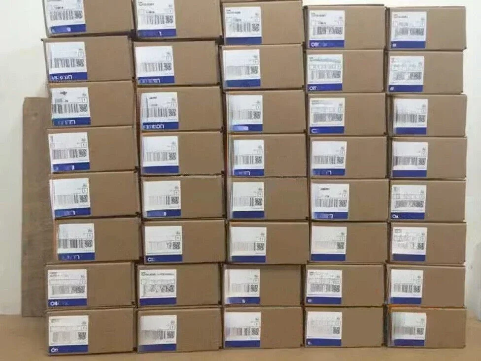 En stock PLC CPM2C20C1DT1C-D ENVÍO RÁPIDO 1 UNIDS CPM2C20C1DT1C-D