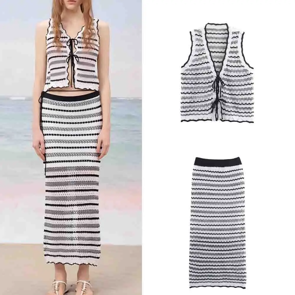 

Women's new fashion short V-neck striped knitted top retro sleeveless lace up women's vest chic top+Skirts suit
