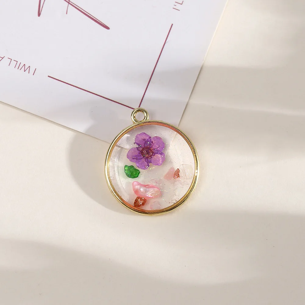 10Pcs Charm Transparent Resin Dried Flower Pendant Classic Round Pendant For Jewelry Making DIY Necklaces Accessories