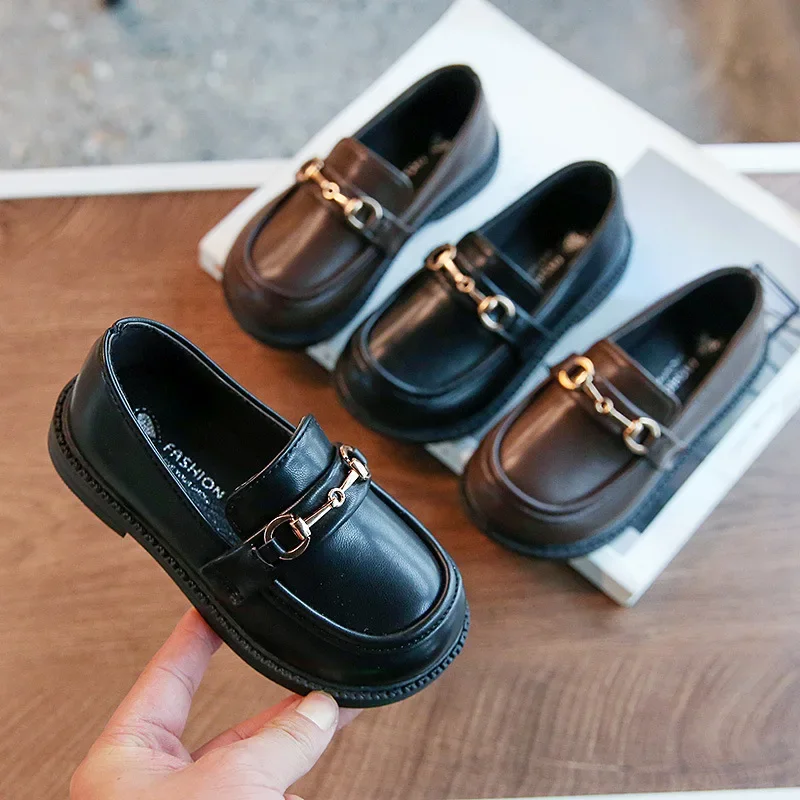 

2024 Spring New Girls British Boys Leather Shoes Children Soft Mary Janes Metal Kids Fashion Casual Solid Black Slip-on Loafers